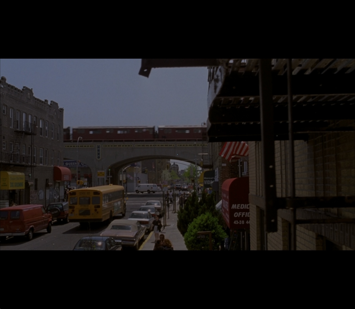 2002_44th_st